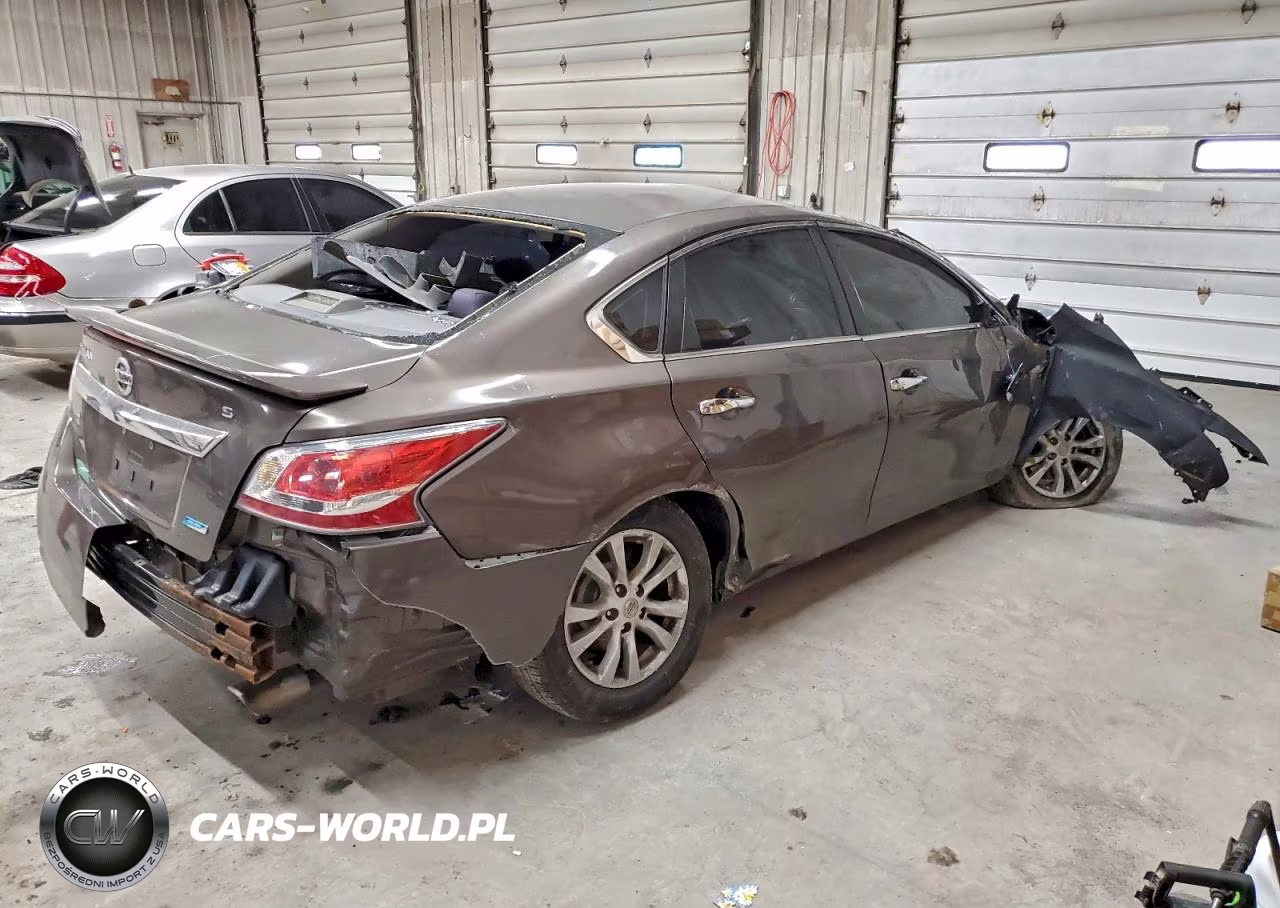 2014 Nissan Altima 2.5 S VIN:1N4AL3AP5EC201560 - 3