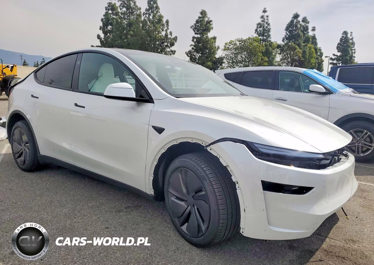 2026 Tesla Model Y VIN:7SAYGDEDXTF580884 - 4