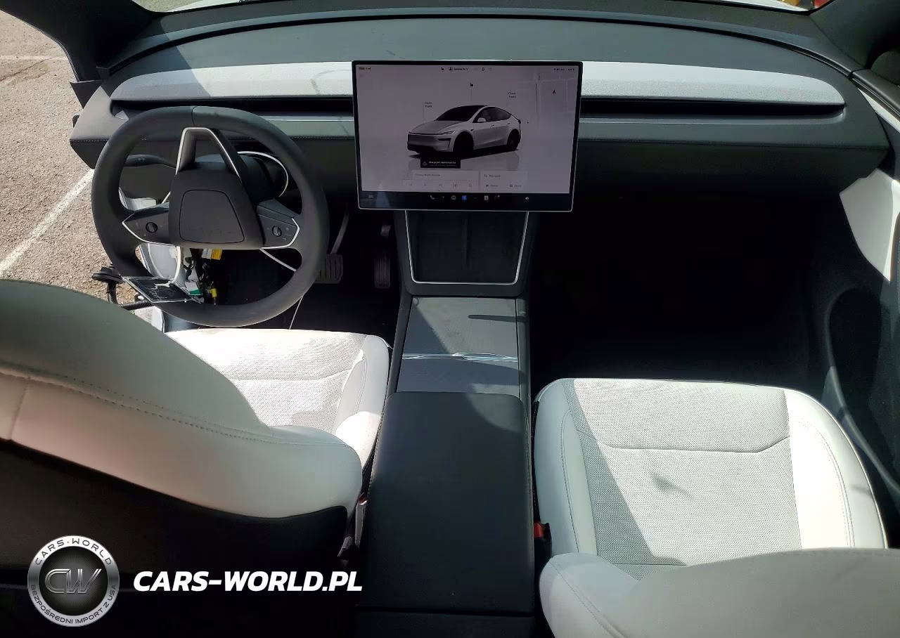 2026 Tesla Model Y VIN:7SAYGDEDXTF580884 - 8