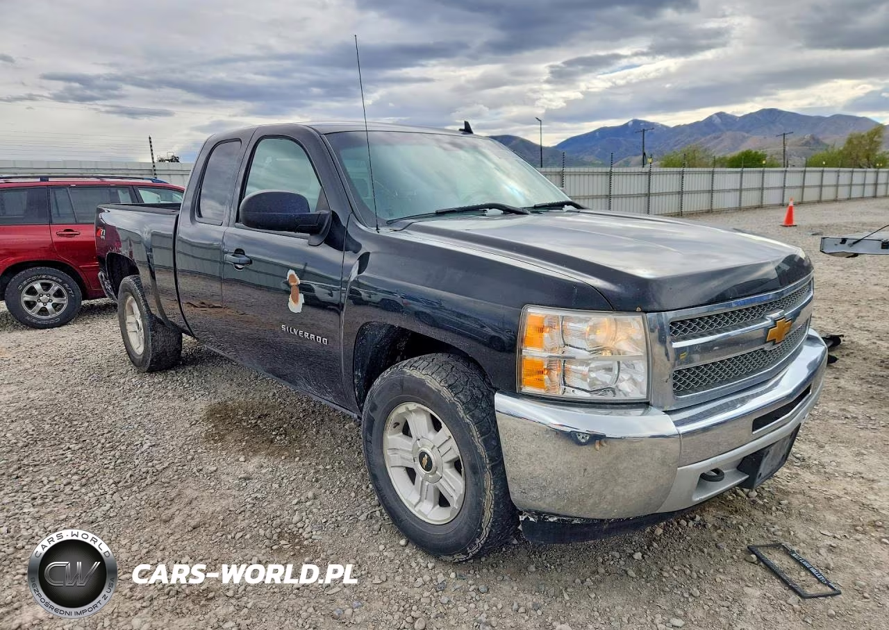 2013 Chevrolet Silverado K1500 Lt VIN:1GCRKSE70DZ199068 - 4