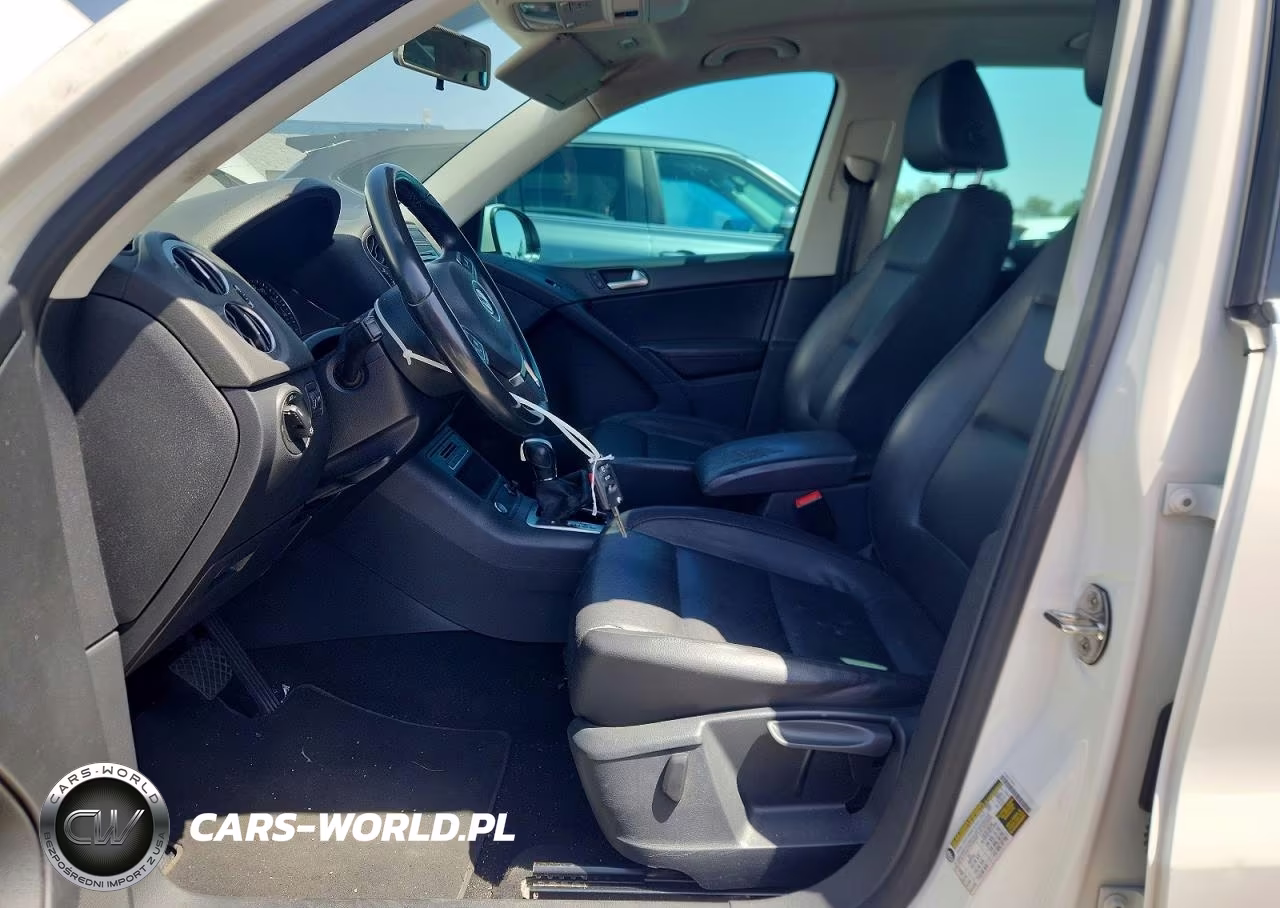 2014 Volkswagen Tiguan S VIN:WVGAV3AX4EW550496 - 7