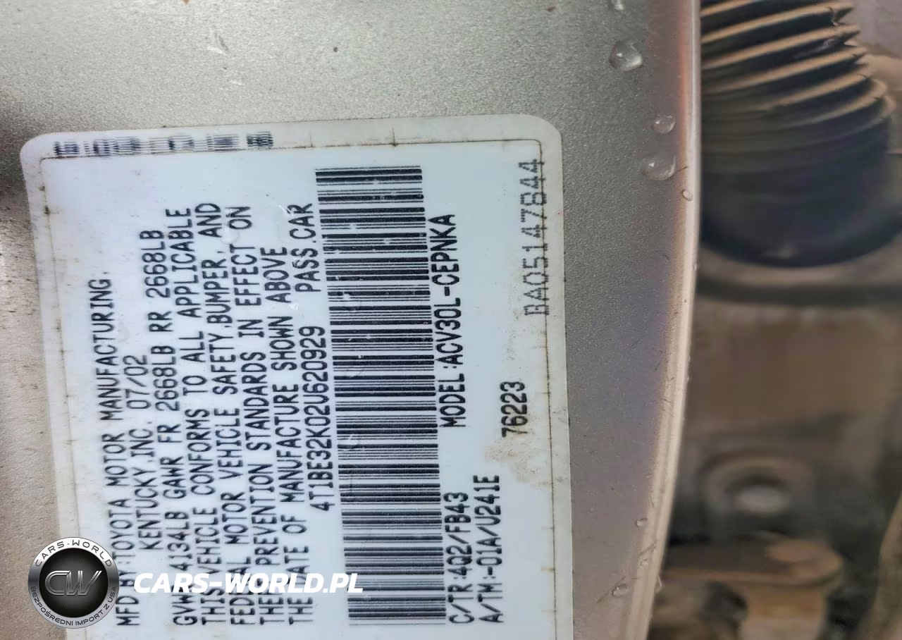 2002 Toyota Camry Le VIN:4T1BE32K02U620929 - 13