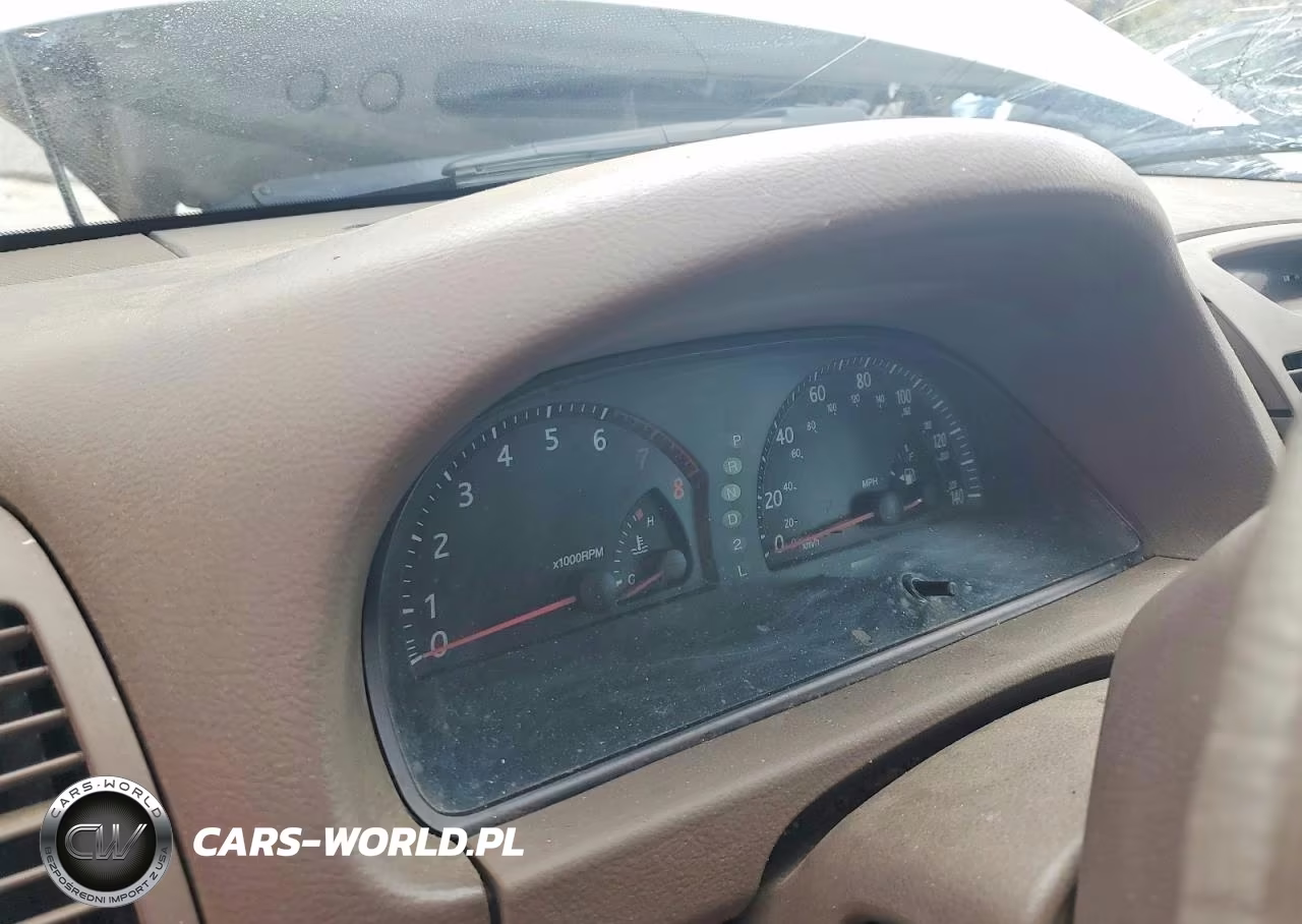 2002 Toyota Camry Le VIN:4T1BE32K02U620929 - 9