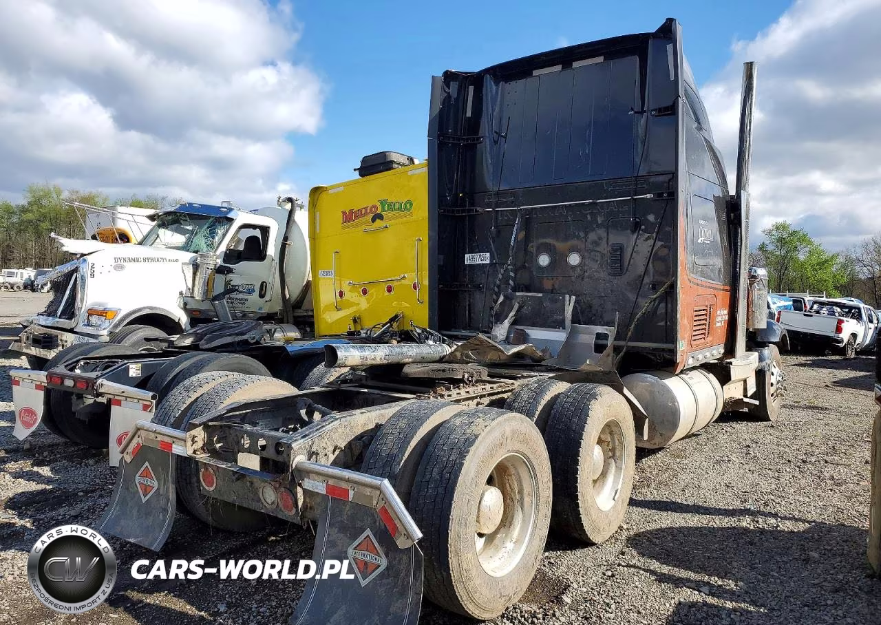 2023 International Lonestar Semi Truck VIN:3HSLGAPR1PN151067 - 4
