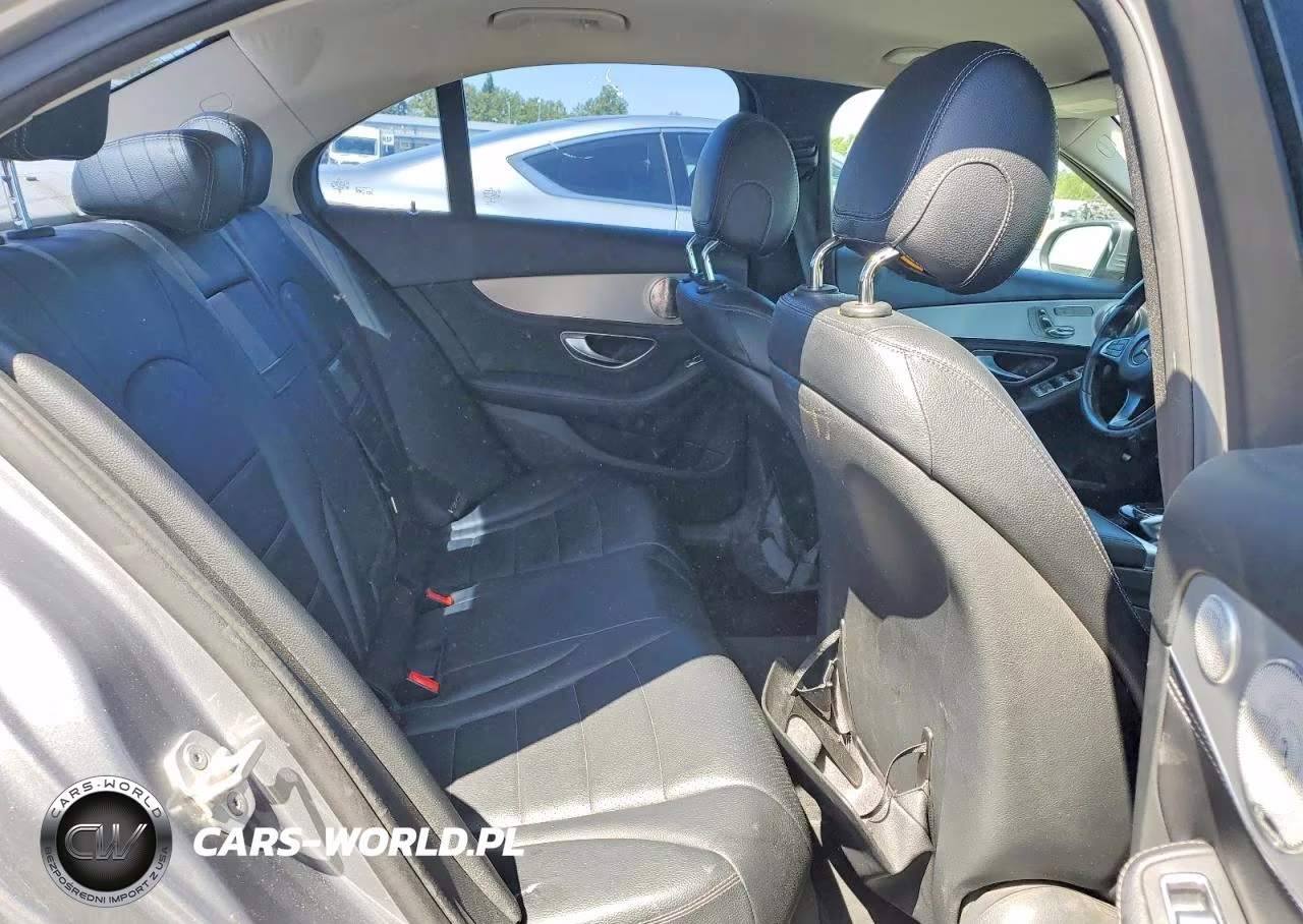 2015 Mercedes-Benz C 300 4Matic VIN:55SWF4KBXFU020182 - 10