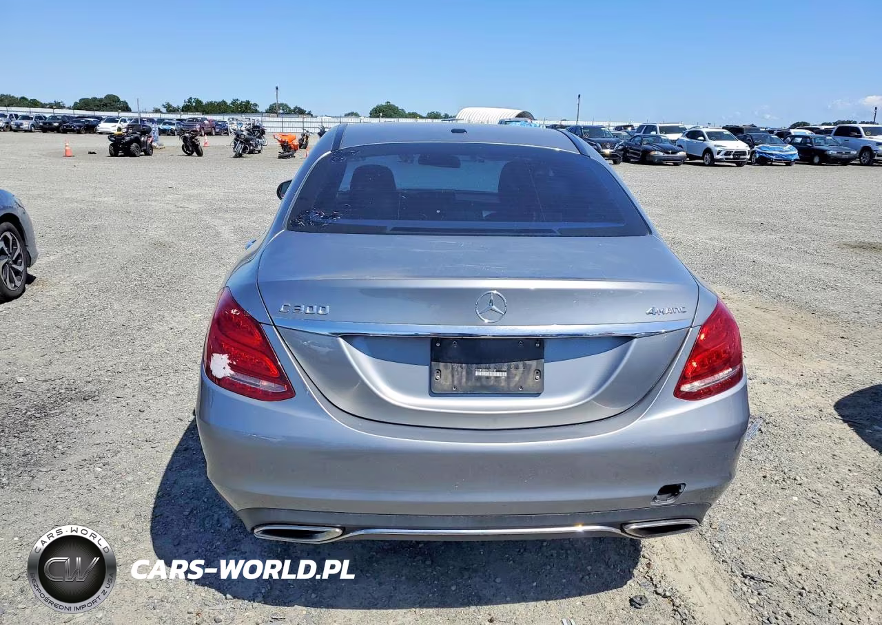 2015 Mercedes-Benz C 300 4Matic VIN:55SWF4KBXFU020182 - 6