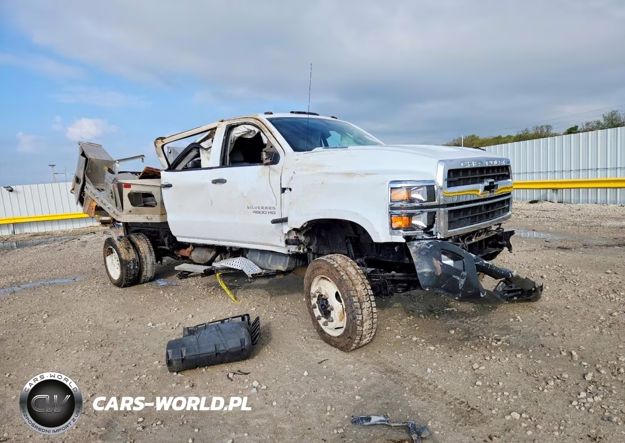 2024 Chevrolet Silverado Medium Duty