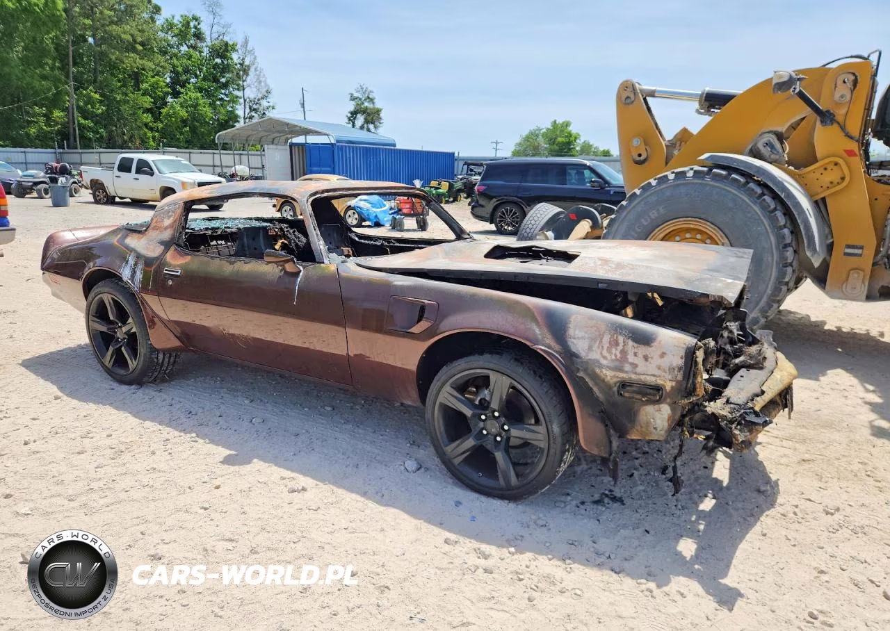 1977 Pontiac Firebird VIN:2U87P7N239783 - 4