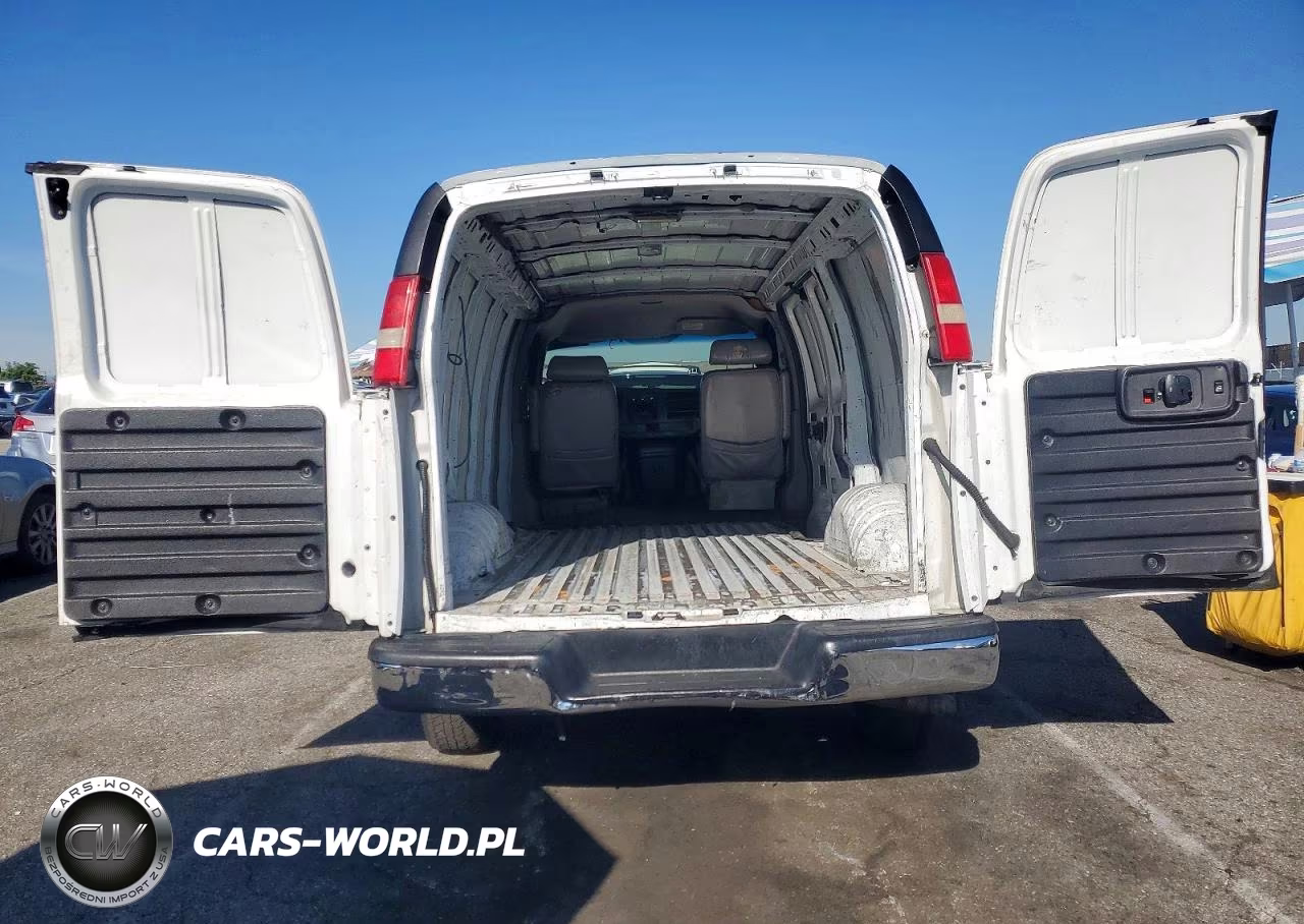 2008 Chevrolet Express 2500 Delivery Van VIN:1GCGG25C381201681 - 10