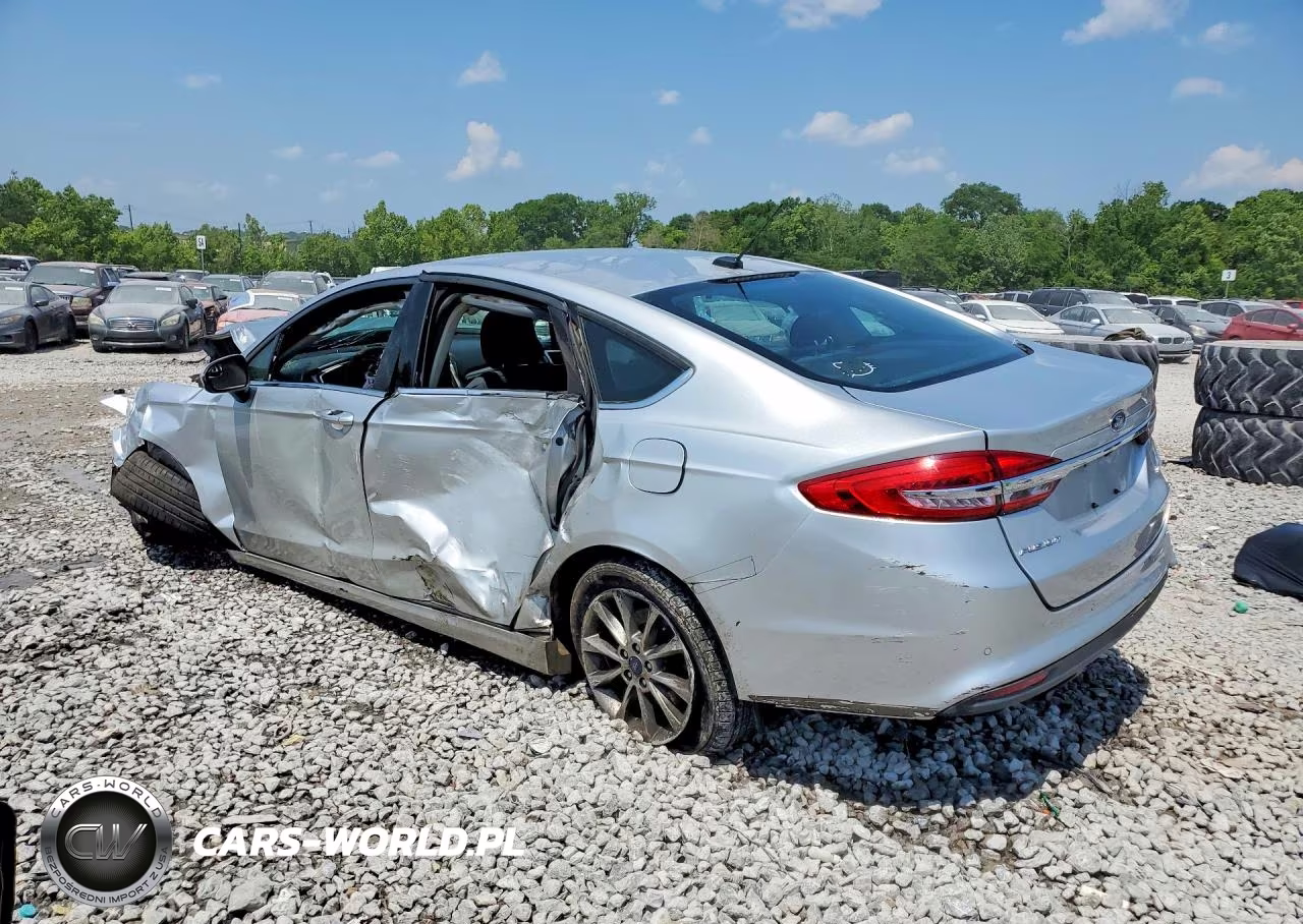 2017 Ford Fusion Se VIN:3FA6P0H72HR390835 - 2
