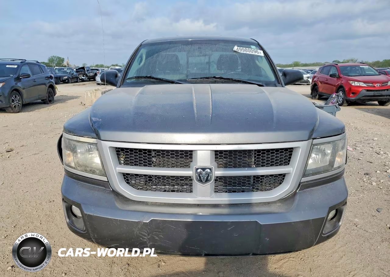 2010 Dodge Dakota Sxt VIN:1D7CW3BP0AS104619 - 5