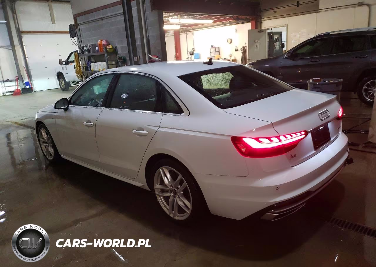 2022 Audi A4 Premium Plus 45 VIN:WAUEAAF48NN012309 - 2