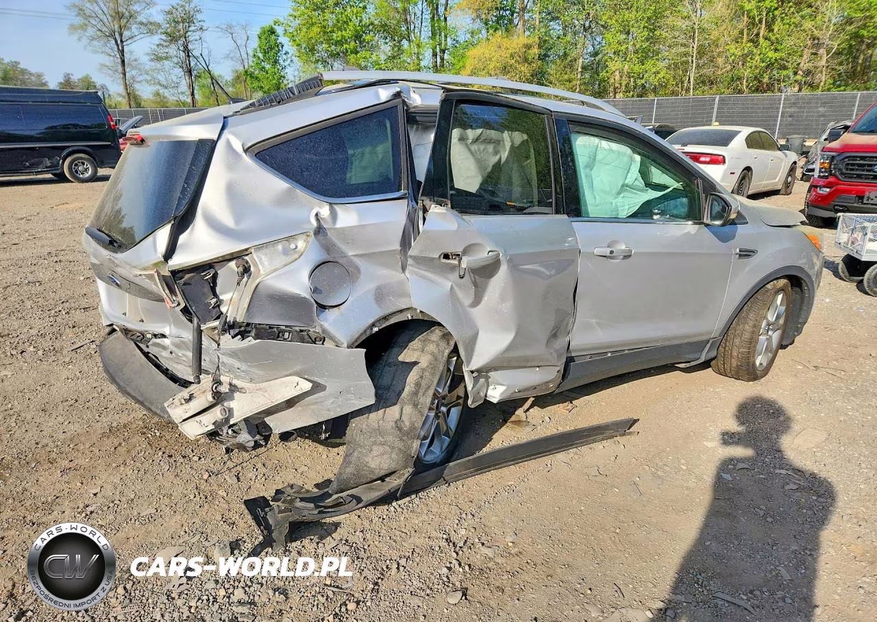 2014 Ford Escape Titanium VIN:1FMCU0J97EUB05614 - 3