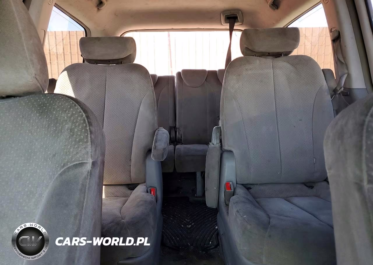 2007 Hyundai Entourage Gls VIN:KNDMC233X76040393 - 10