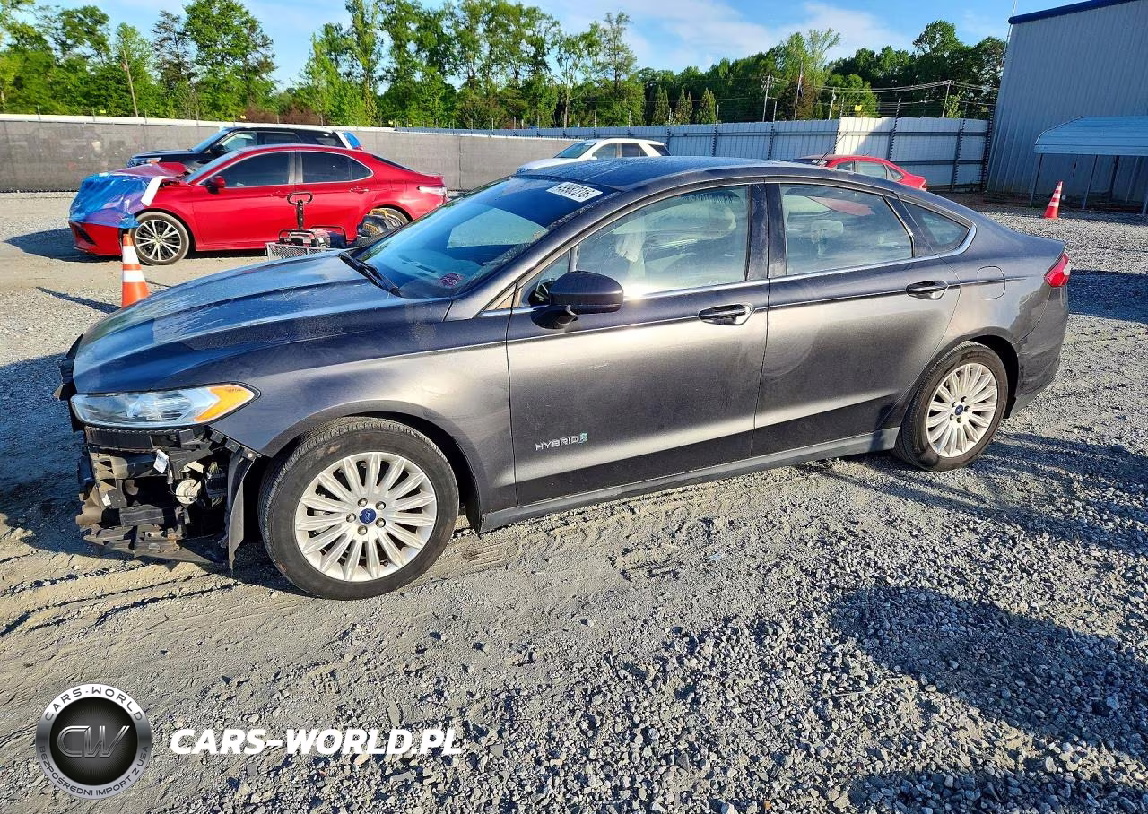 2016 Ford Fusion S Hybrid