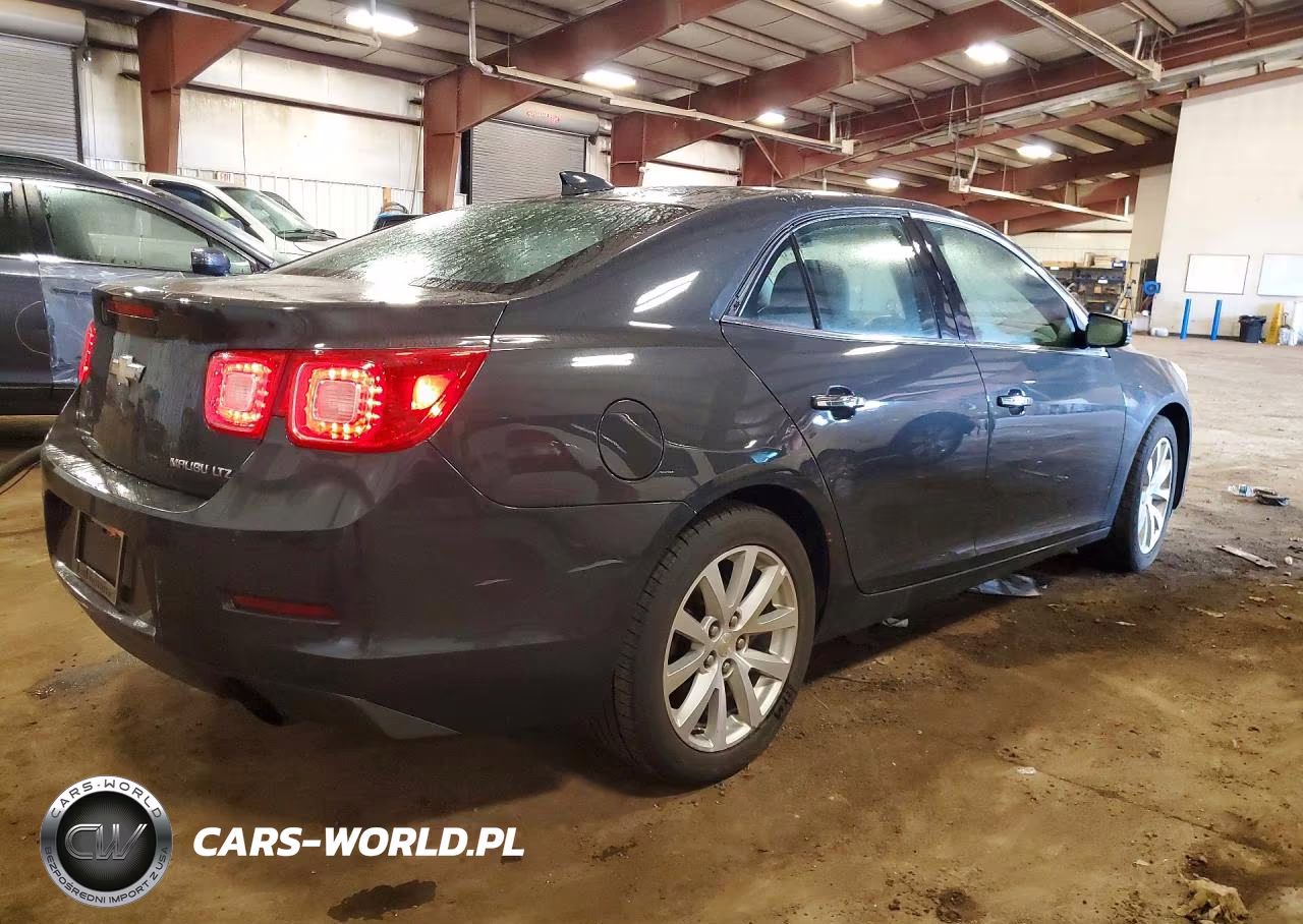 2015 Chevrolet Malibu VIN:1G11F5SL9FF174140 - 3