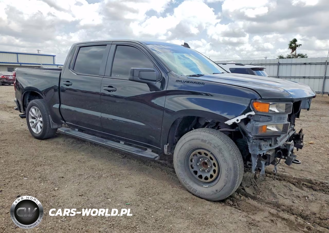 2022 Chevrolet Silverado Ltd C1500 Custom VIN:3GCPWBEK0NG141527 - 4