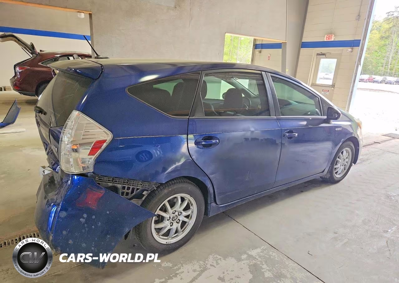 2013 Toyota Prius V Three VIN:JTDZN3EU9D3192352 - 3
