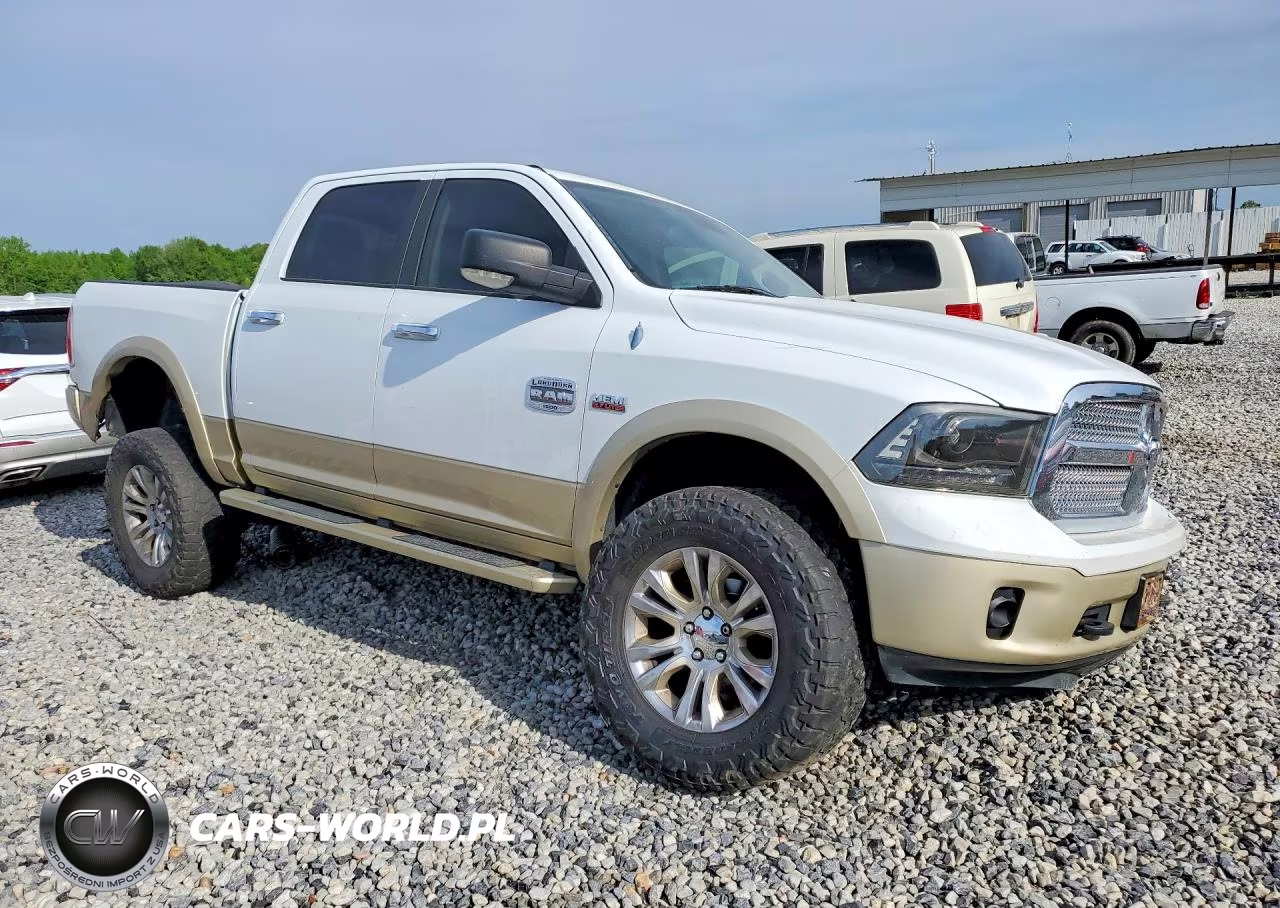 2013 Ram 1500 Longhorn VIN:1C6RR7PT4DS606649 - 4