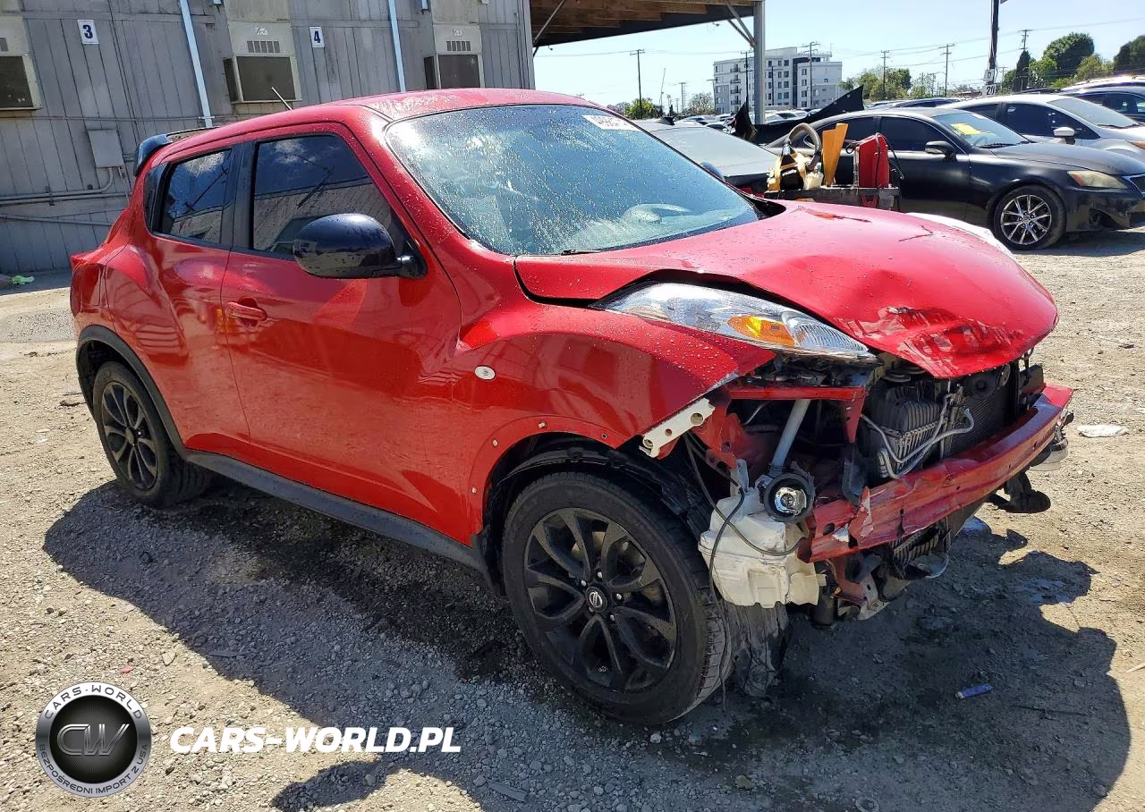 2014 Nissan Juke S VIN:JN8AF5MR6ET355404 - 4