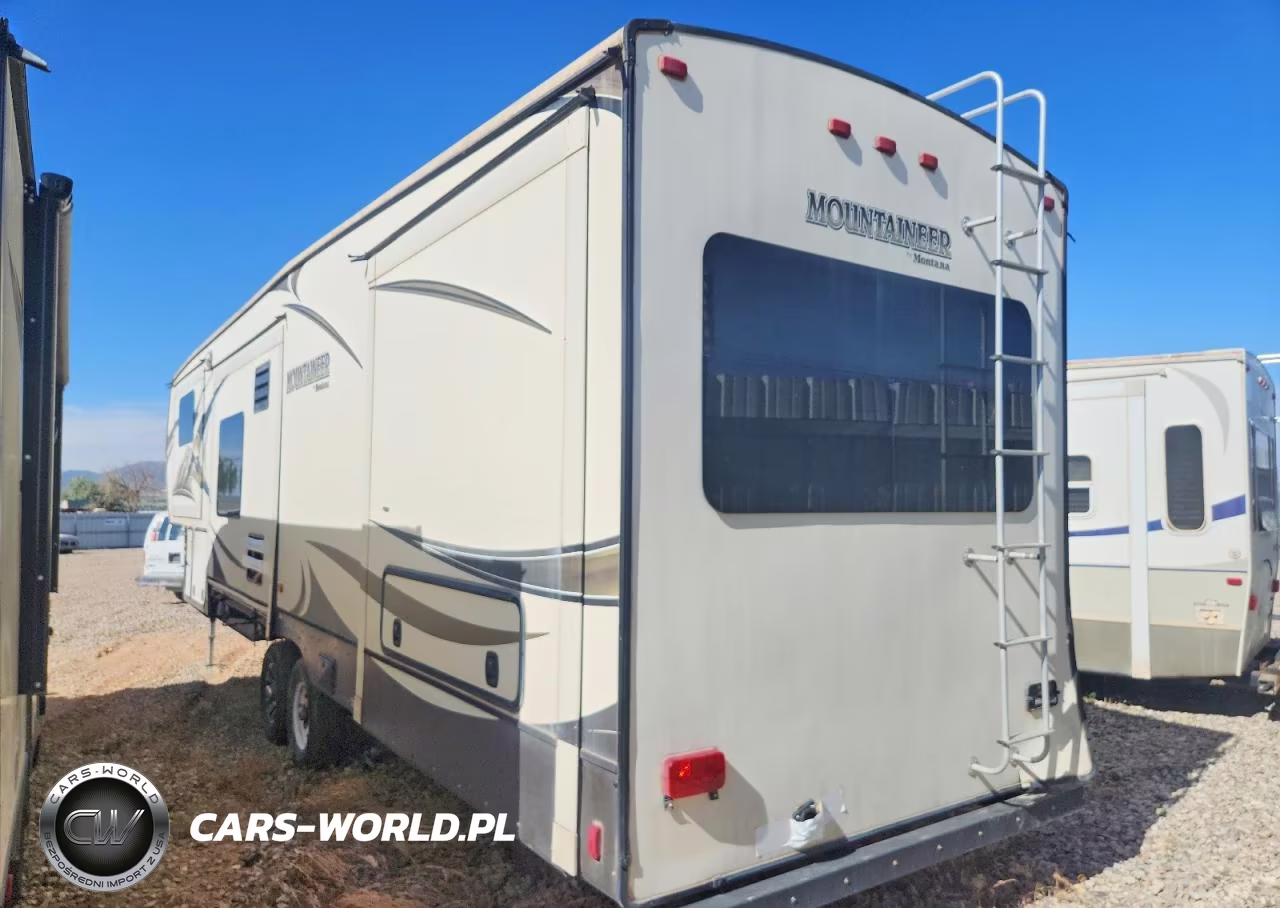 2015 Keystone Mountaineer Camper VIN:4YDF37522F4730415 - 3