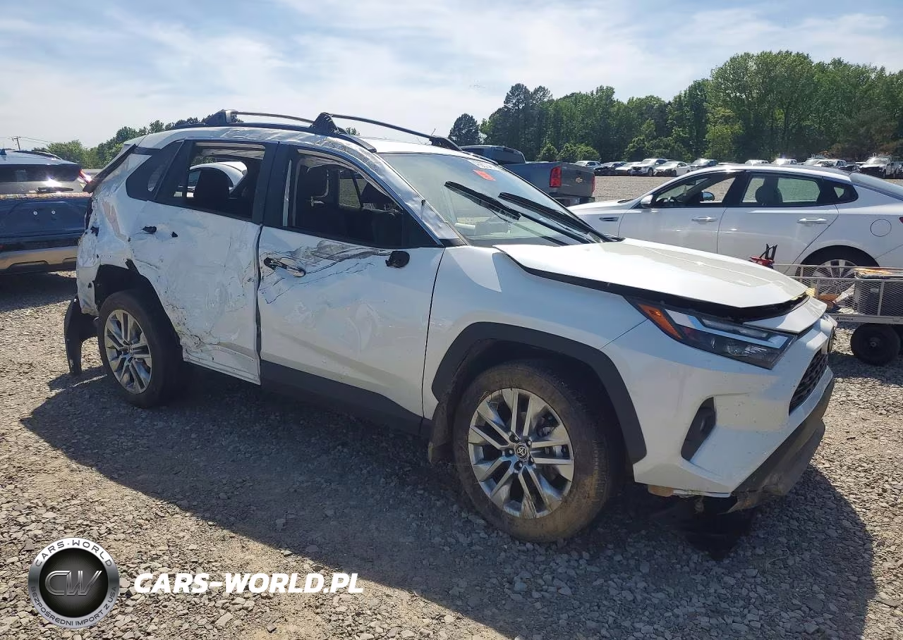 2024 Toyota Rav4 Xle Premium VIN:2T3C1RFVXRW303281 - 4