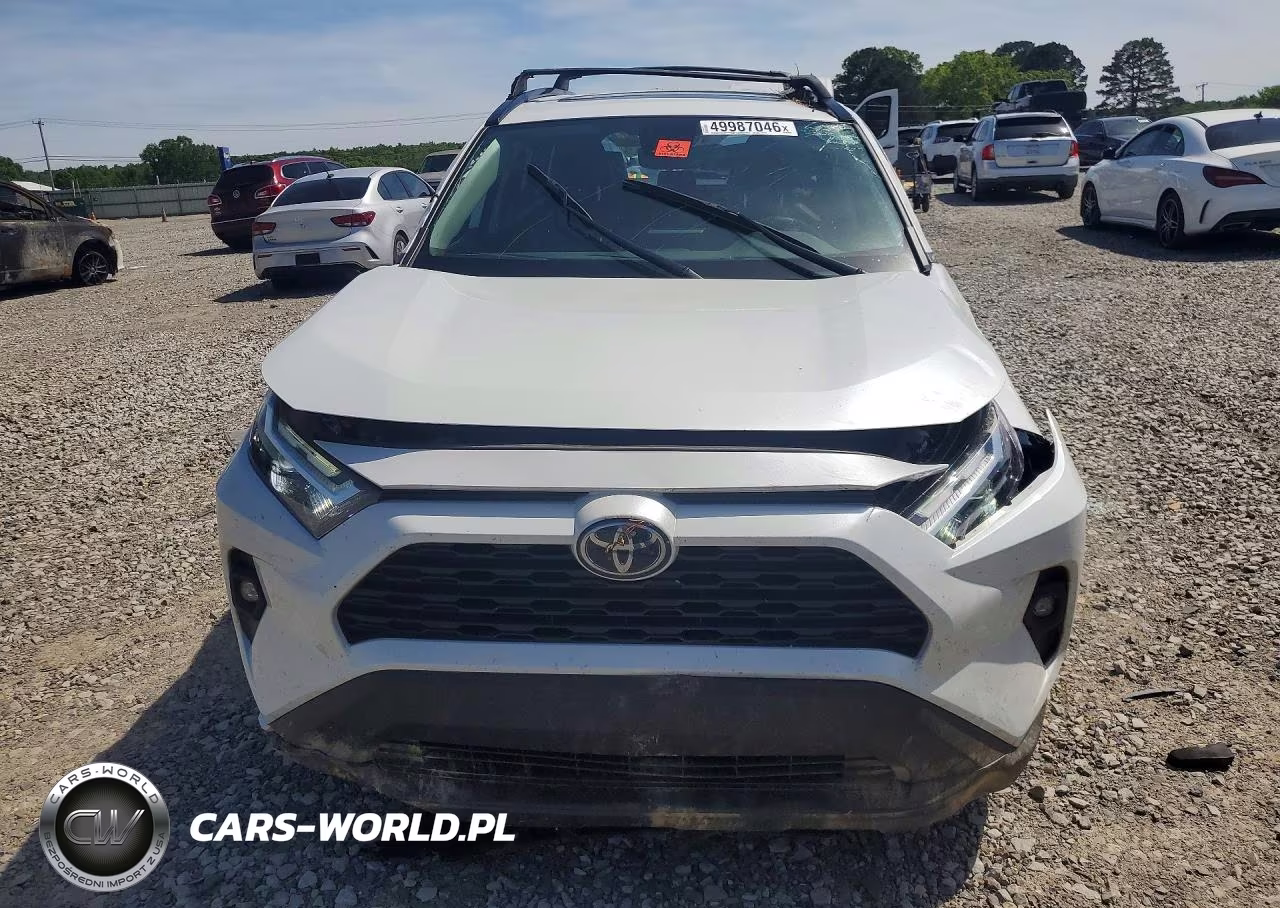 2024 Toyota Rav4 Xle Premium VIN:2T3C1RFVXRW303281 - 5