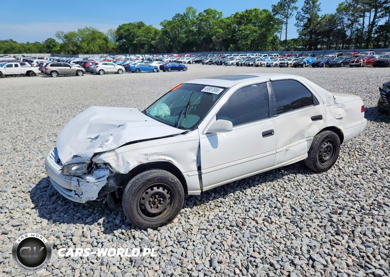 1999 Toyota Camry