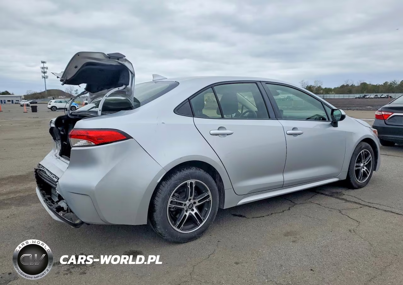 2020 Toyota Corolla Le VIN:JTDEPRAE6LJ022082 - 3