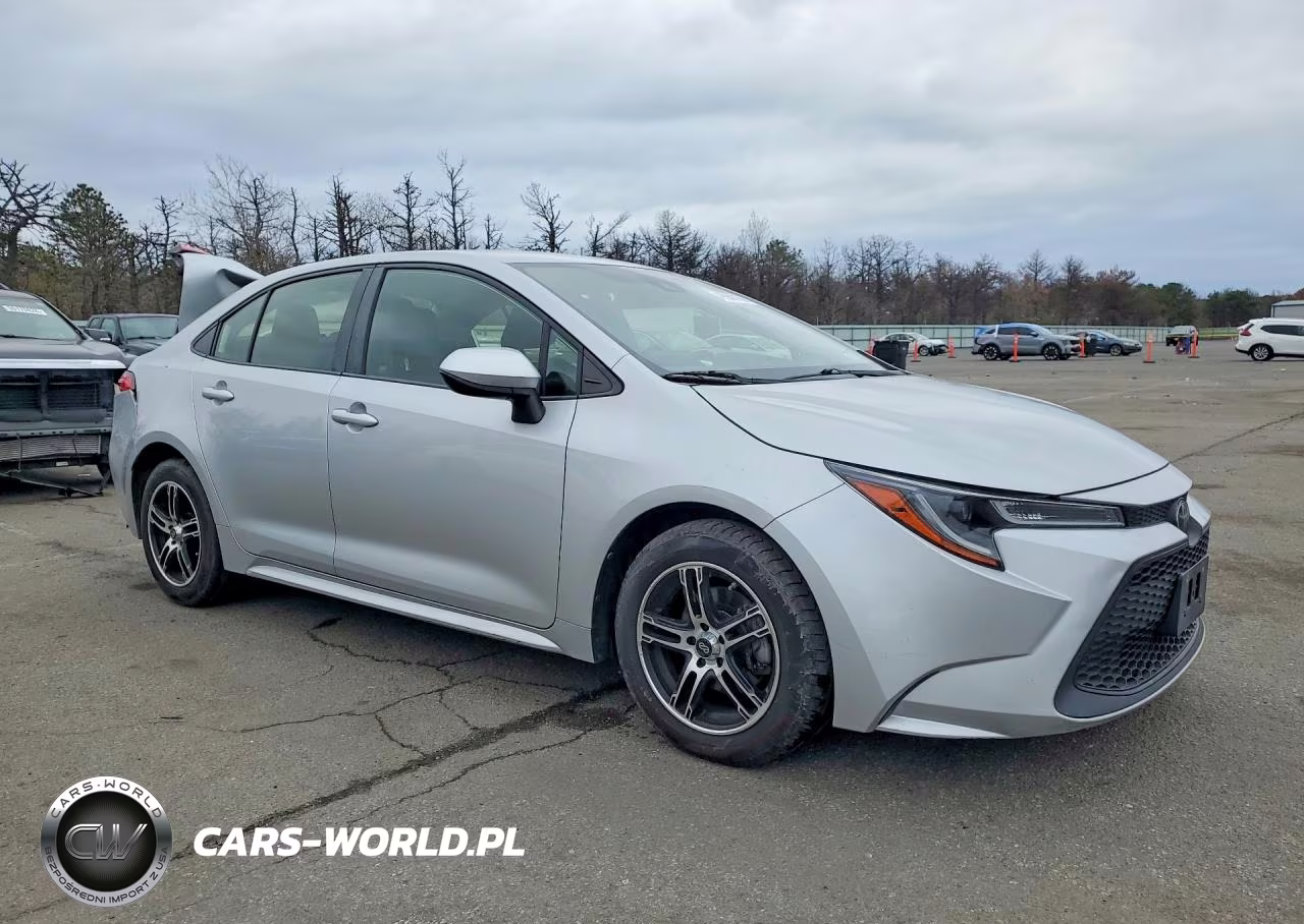 2020 Toyota Corolla Le VIN:JTDEPRAE6LJ022082 - 4
