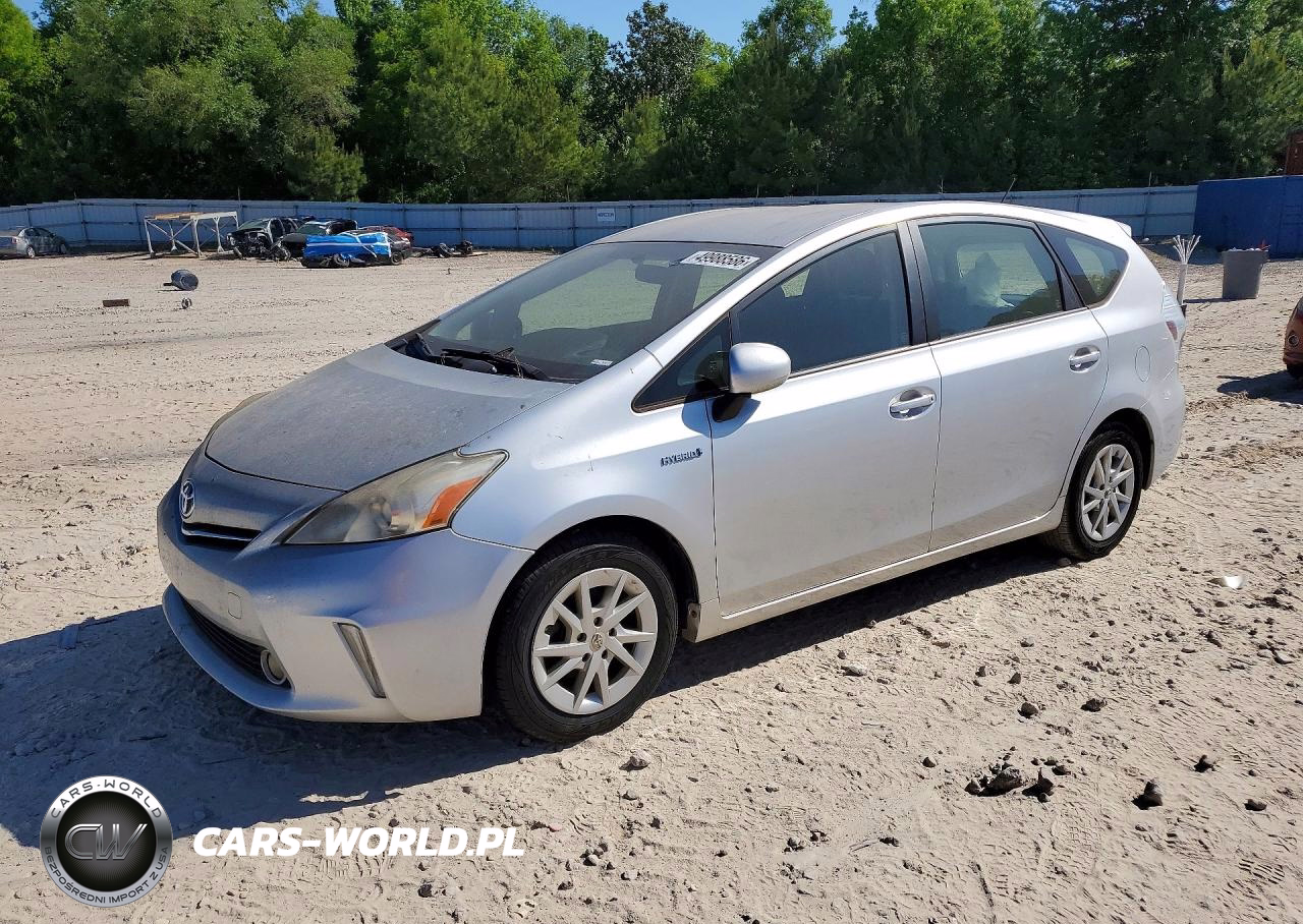 2013 Toyota Prius V Two