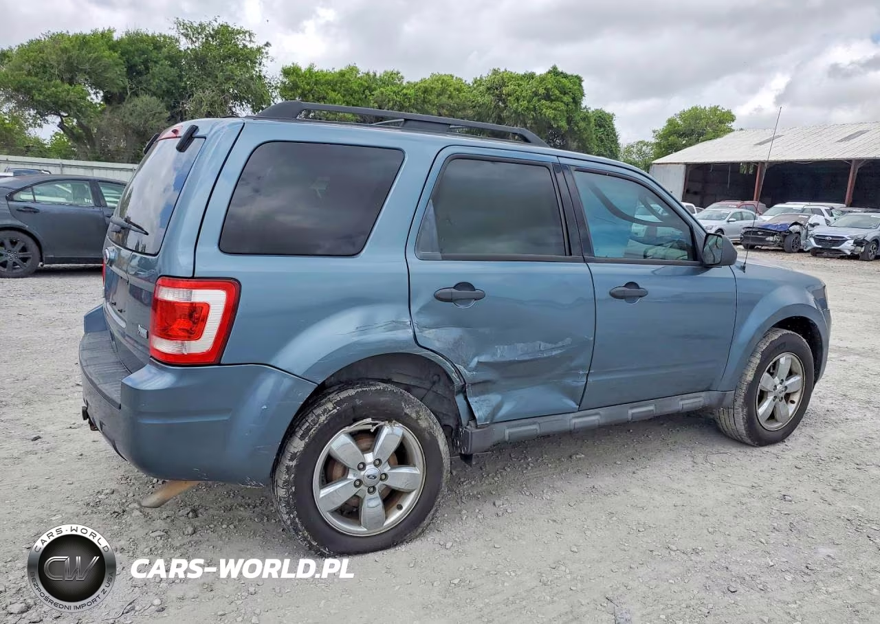 2012 Ford Escape Xlt VIN:1FMCU0DG0CKA49499 - 3