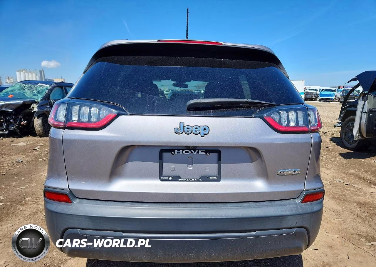 2019 Jeep Cherokee Latitude VIN:1C4PJLCB7KD128550 - 6