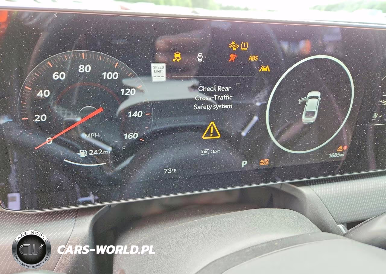 2025 Kia K4 Gt Line VIN:3KPFW4DE7SE247452 - 9