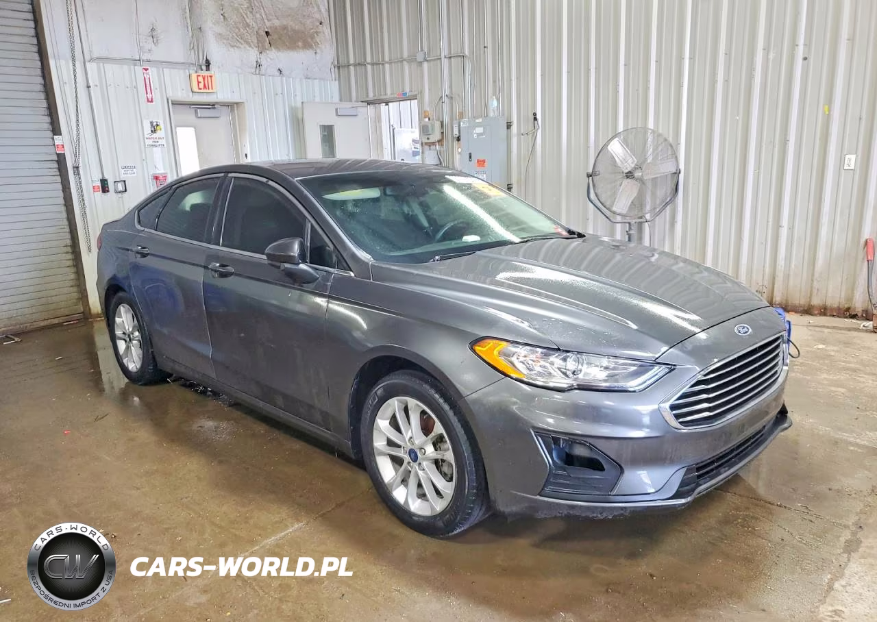 2019 Ford Fusion Se VIN:3FA6P0HD1KR280064 - 4