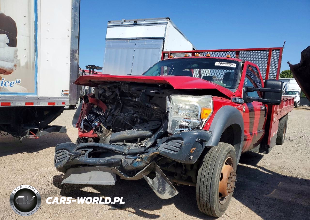 2014 Ford F550 Super Duty Flatbed Truck
