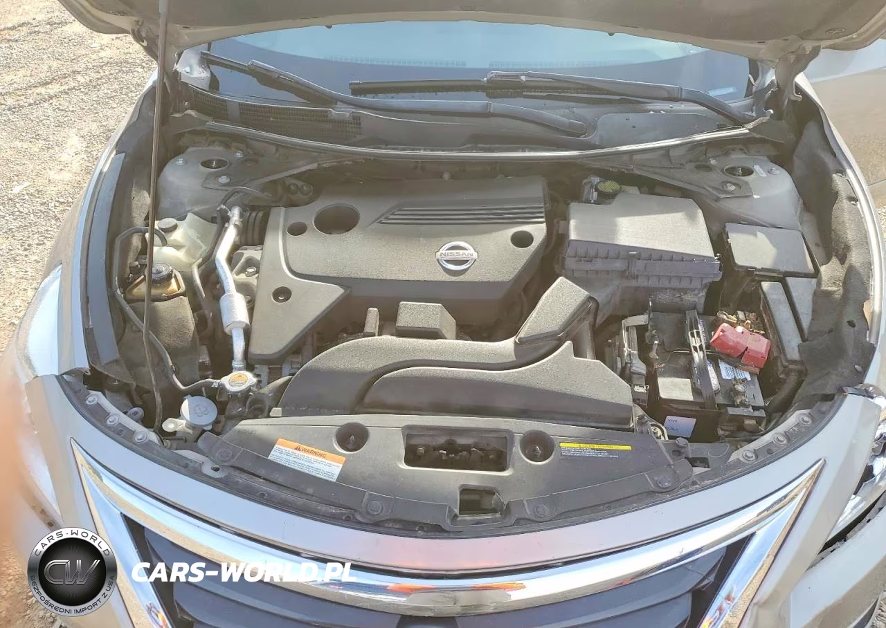 2015 Nissan Altima 2.5 S VIN:1N4AL3AP2FN860329 - 11