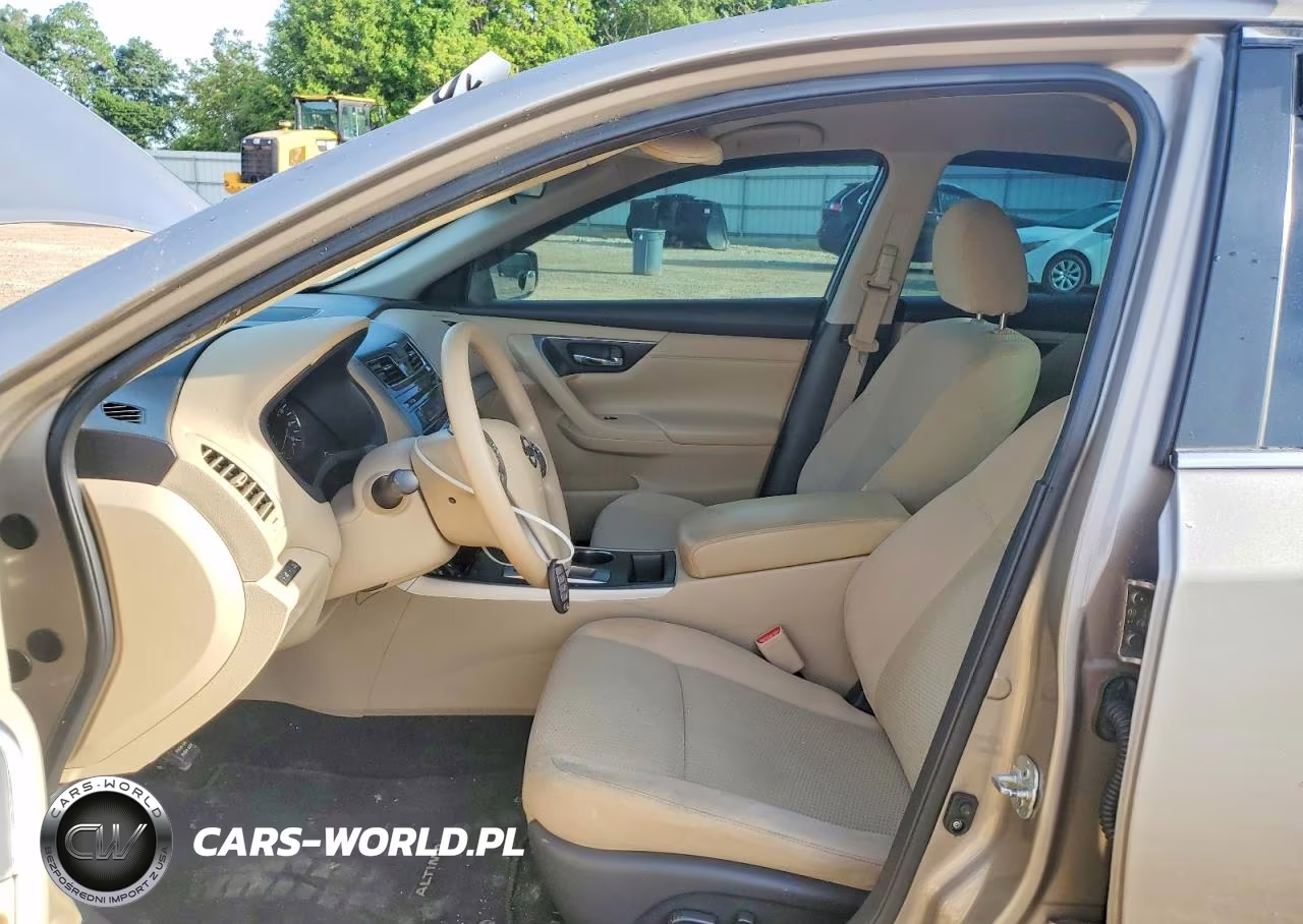 2015 Nissan Altima 2.5 S VIN:1N4AL3AP2FN860329 - 7