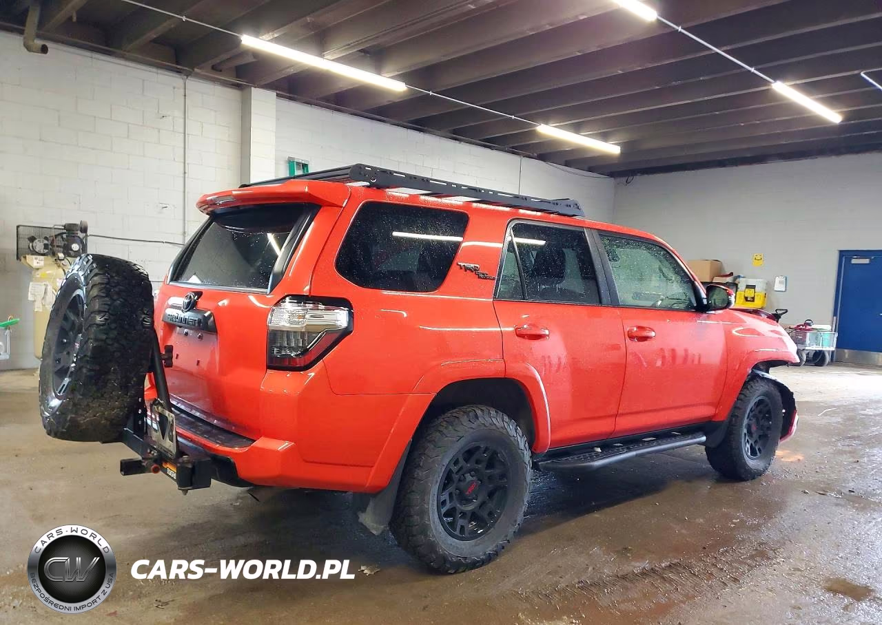 2024 Toyota 4Runner Trd Off-Road Premium VIN:JTERU5JR6R6257790 - 3
