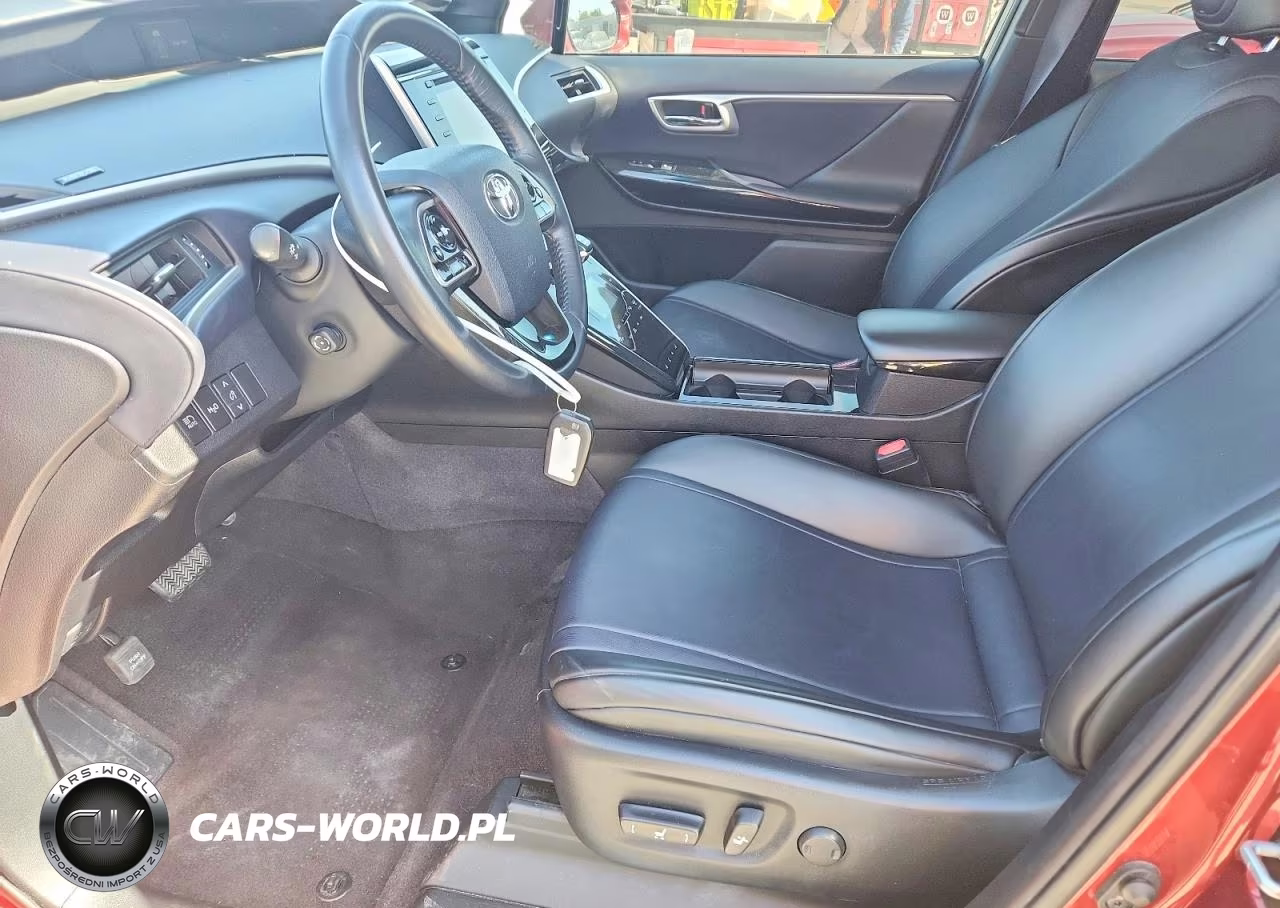 2018 Toyota Mirai VIN:JTDBVRBD6JA005214 - 7