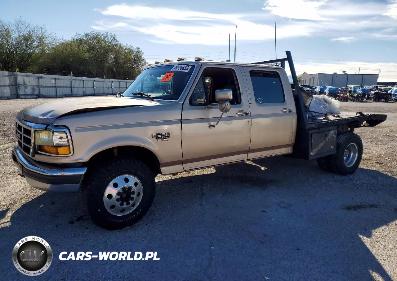 1997 Ford F350 Flatbed Truck