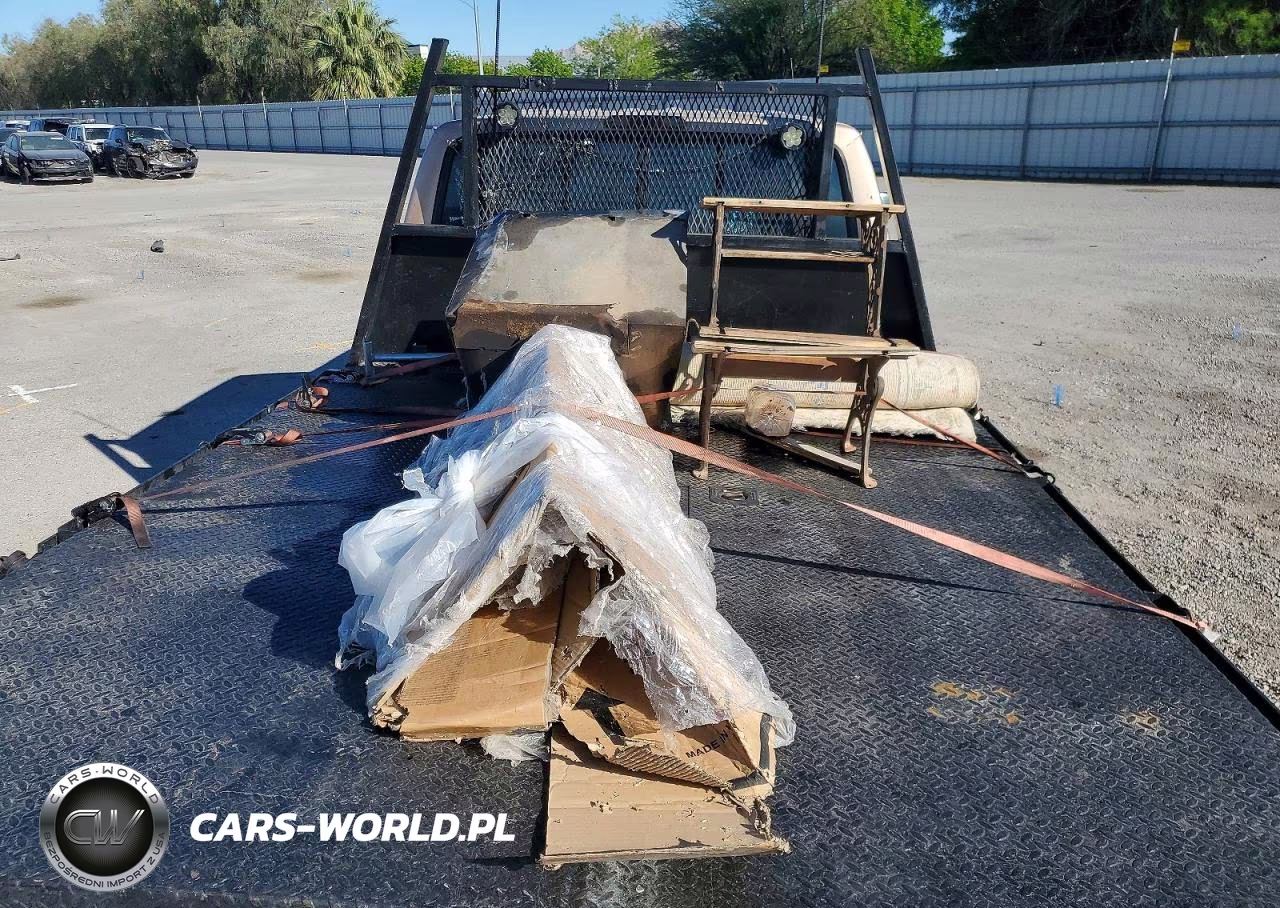 1997 Ford F350 Flatbed Truck VIN:1FTJW35F2VEC25810 - 10