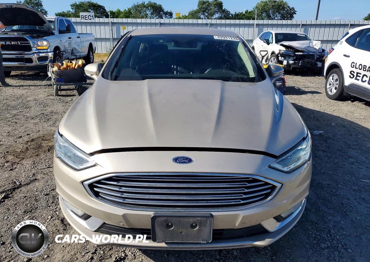 2017 Ford Fusion Se VIN:3FA6P0H97HR215952 - 5