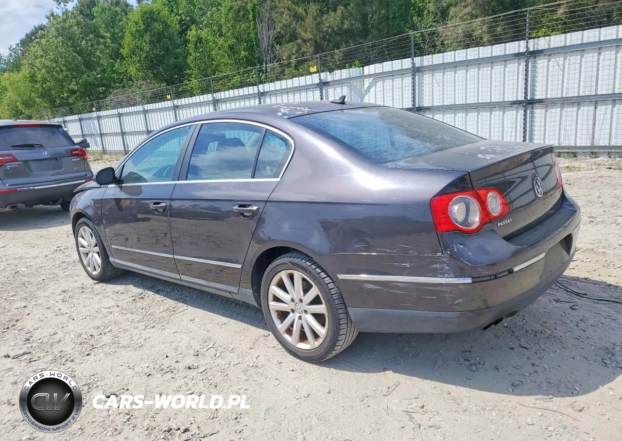 2007 Volkswagen Passat 2.0T Luxury Leather VIN:WVWEK73C67P082431 - 2
