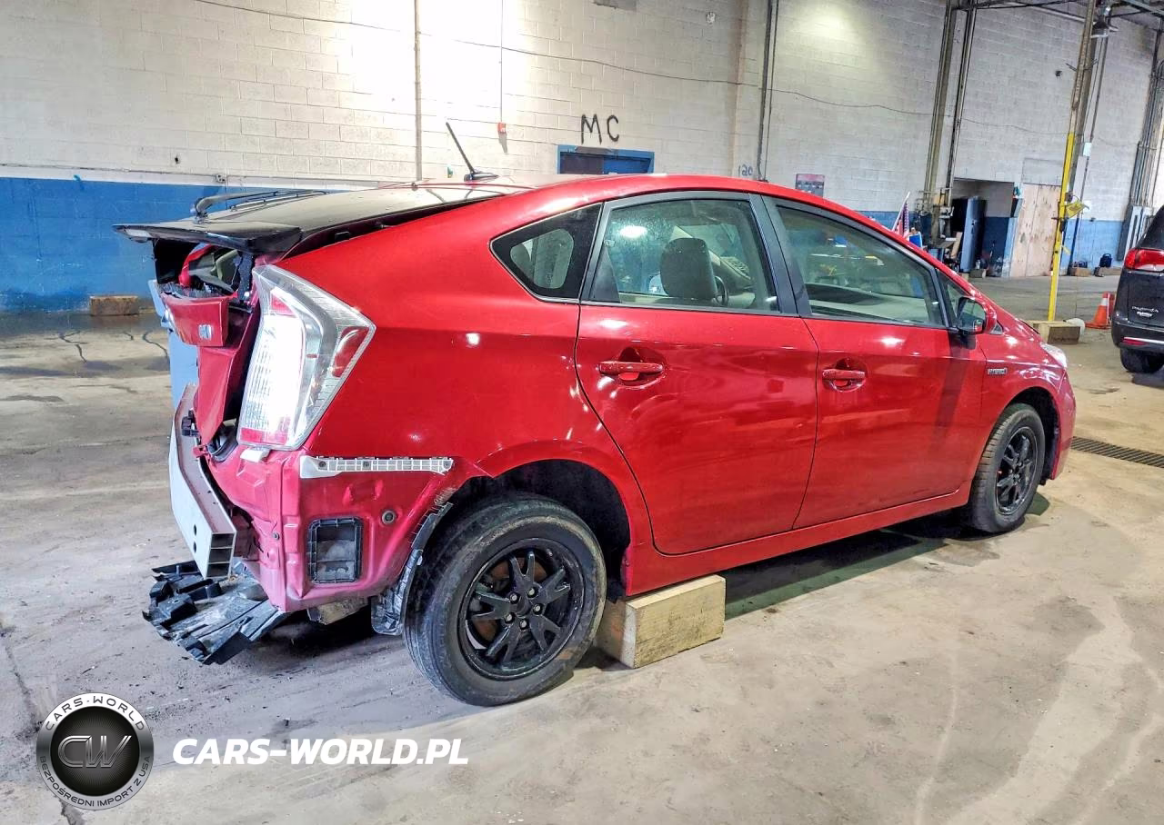 2015 Toyota Prius Four VIN:JTDKN3DU4F0395463 - 3