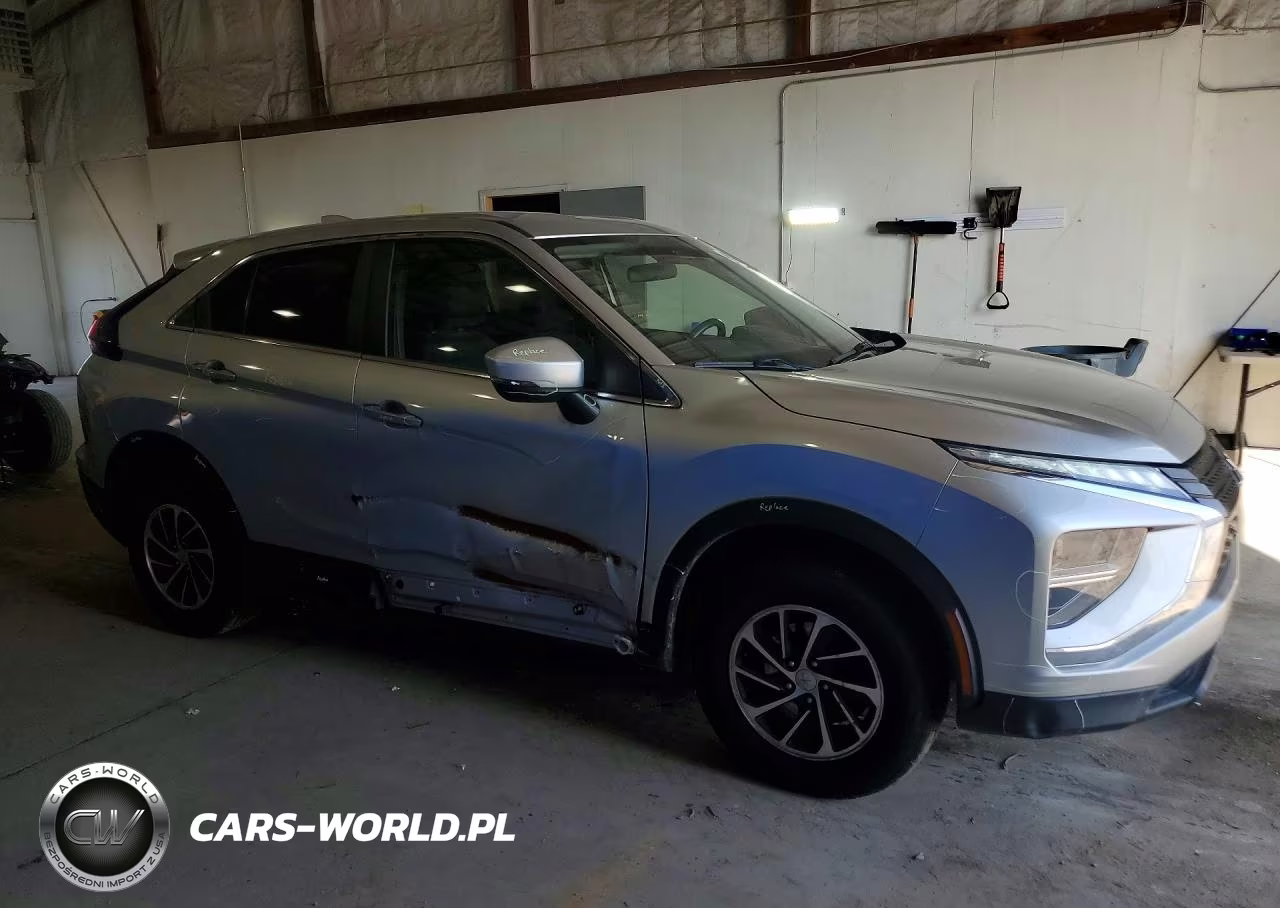 2022 Mitsubishi Eclipse Cross Es VIN:JA4ATUAA1NZ030258 - 4