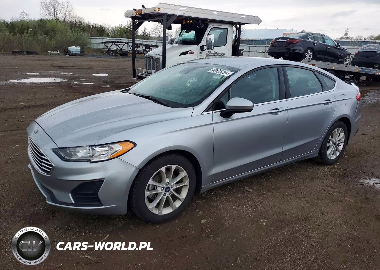 2020 Ford Fusion Se