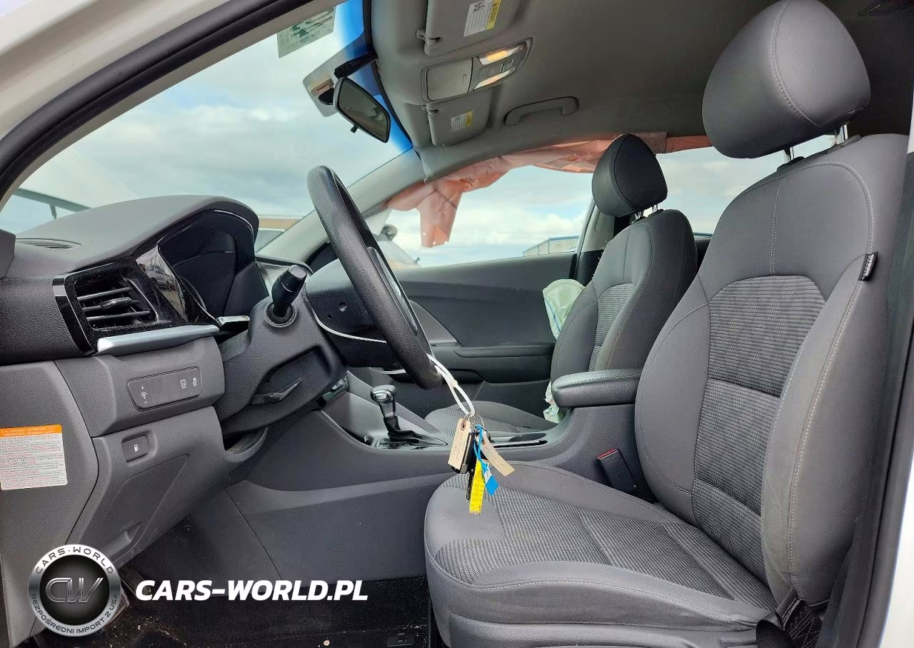 2020 Kia Niro Lx VIN:KNDCB3LC8L5424760 - 7