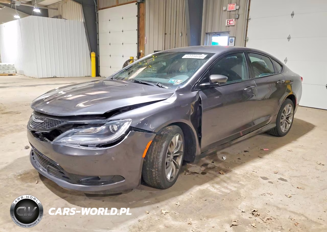 2015 Chrysler 200 S – zdjęcie 1 z 12