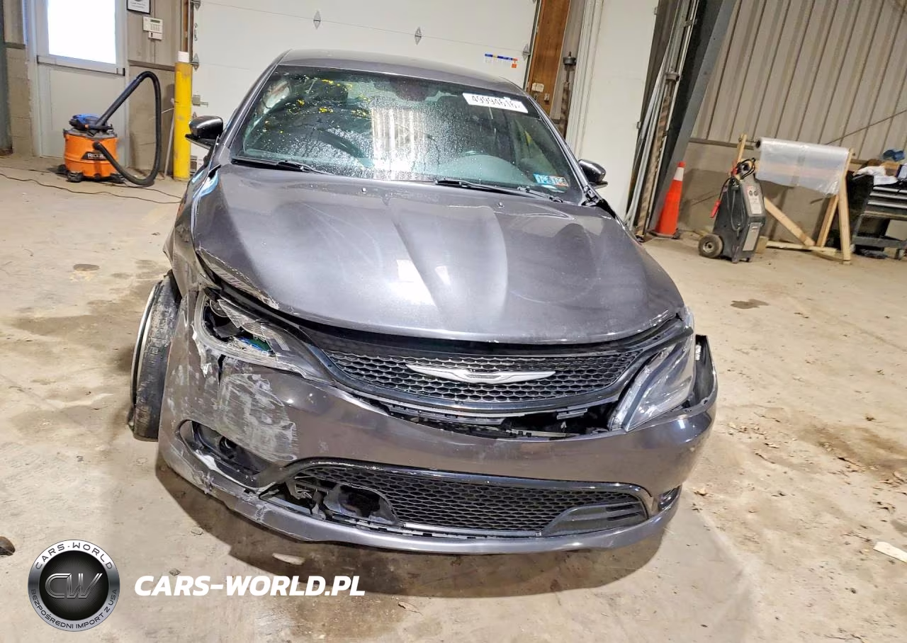 2015 Chrysler 200 S VIN:1C3CCCBB3FN527292 - 5